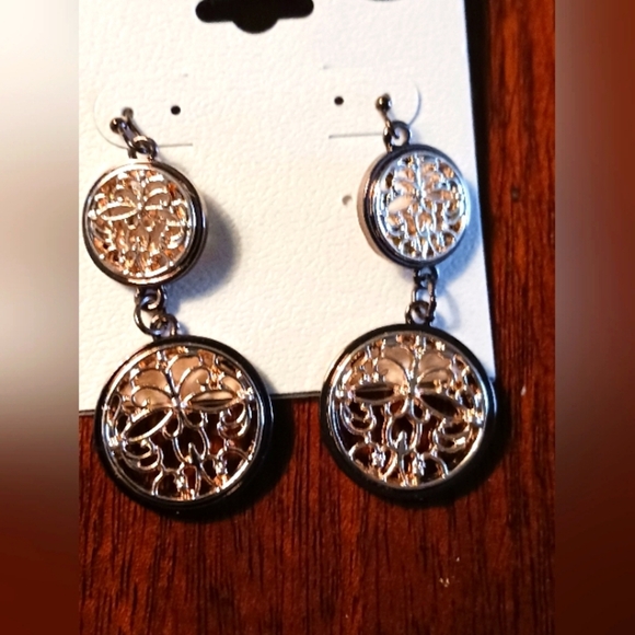 A&I Elegant Rose Gold and Hematite Dangle Earrings - Picture 1 of 3